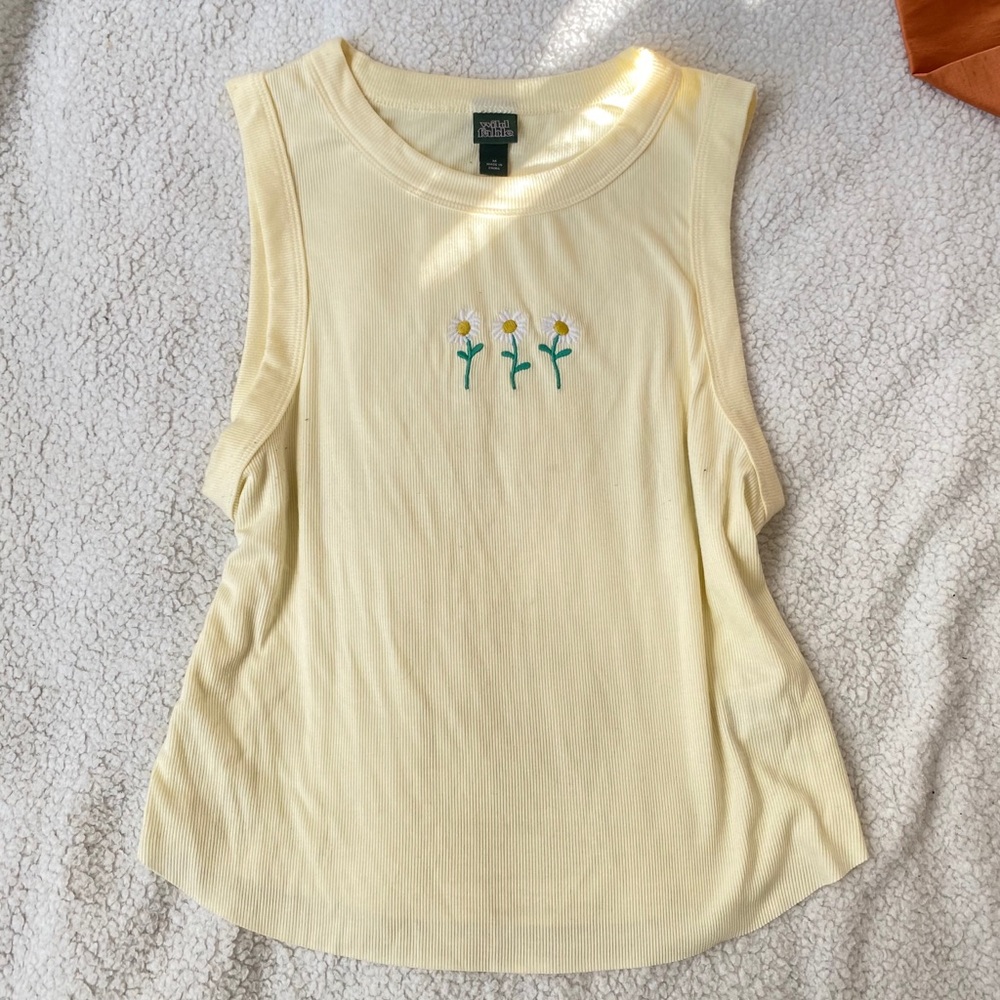 Yellow Daisy Tank ✨